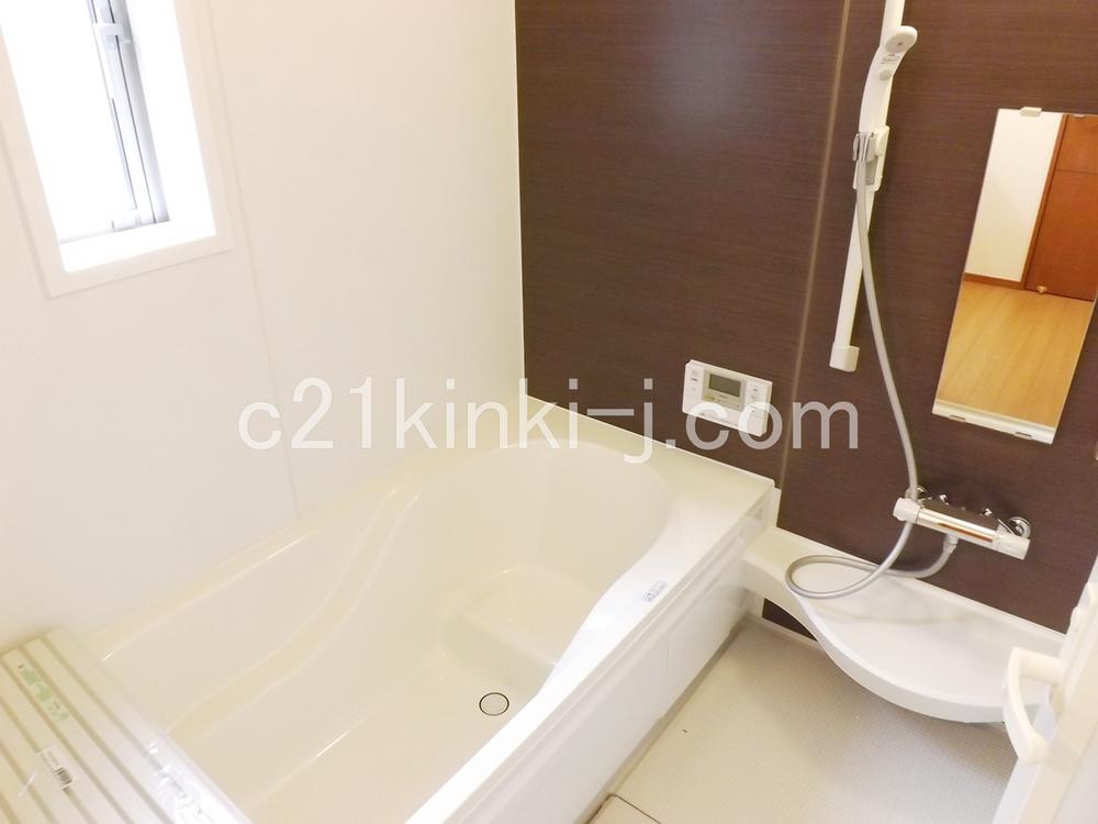 Same specifications photo (bathroom). Same specifications photo (bathroom) Bathroom heating dryer! Warm bath!