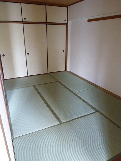 Other room space