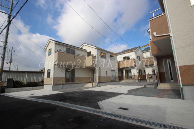 Local appearance photo. Major feature Zenteiminami direction is!