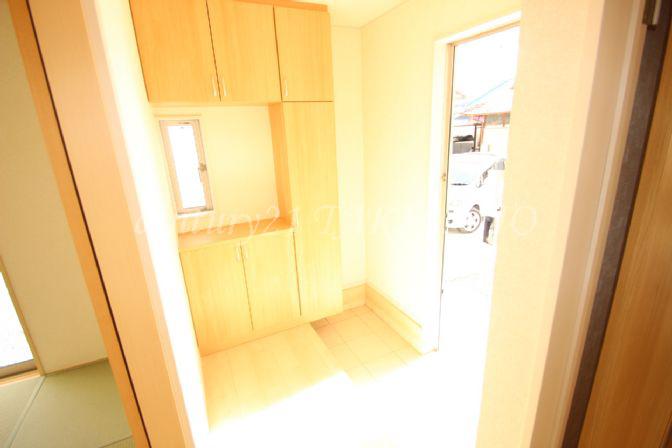 Entrance. every day, Yang and then insert the entrance!