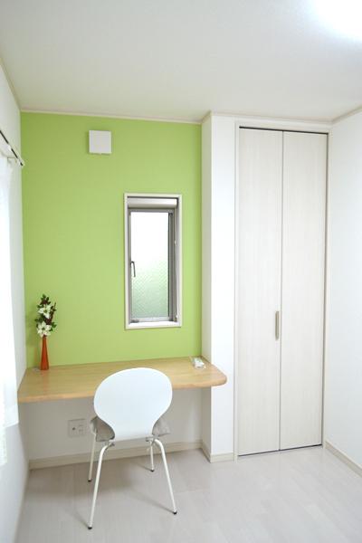 Non-living room. 6.06 is the Pledge of children's room. (No. 6 land model house)