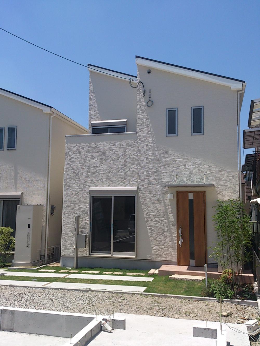 Local appearance photo. Local (June 2013) Shooting