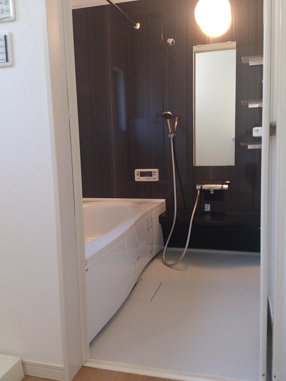 Bathroom. Indoor (June 2013) Shooting