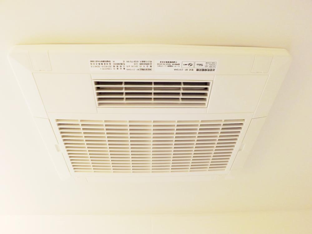 Cooling and heating ・ Air conditioning. Bathroom vents