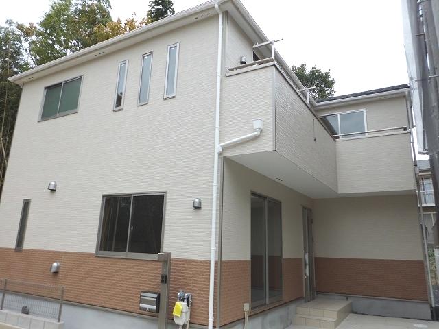 Local appearance photo. November 25 local shooting