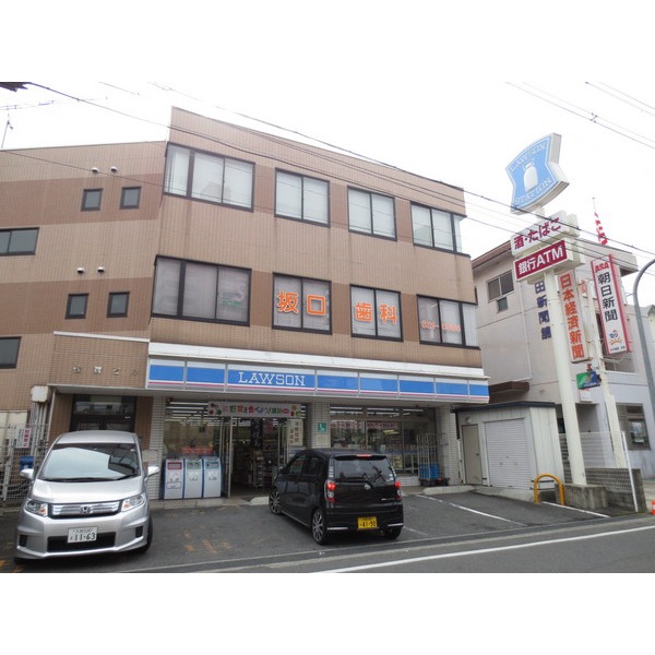 Convenience store. 438m until Lawson Neyagawa Korihondori store (convenience store)