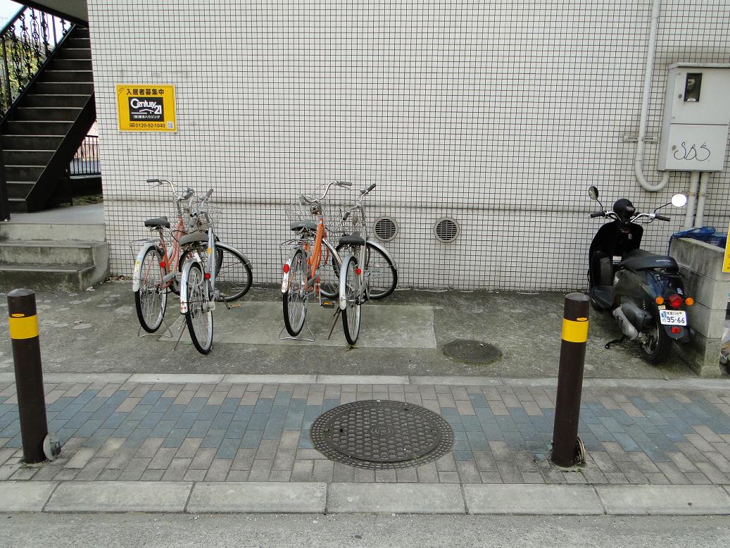 Other common areas. Tenants dedicated bicycle parking space