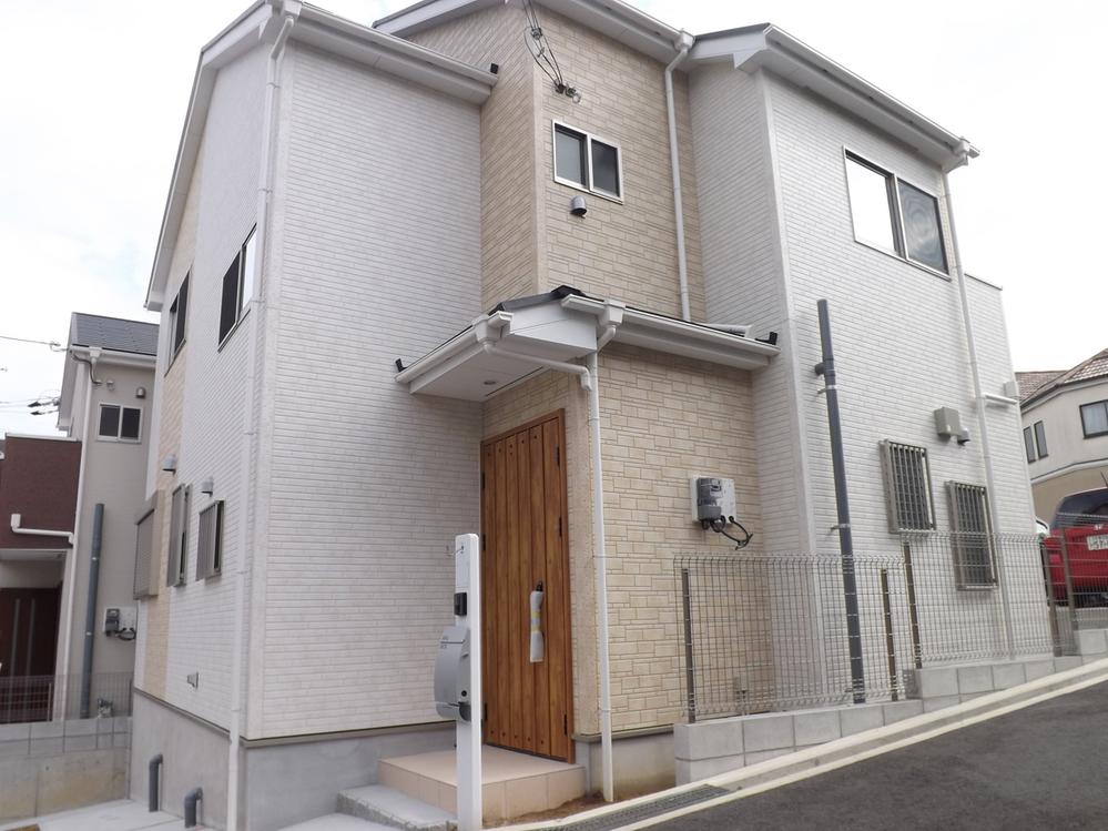 Local appearance photo. Local photos (appearance)