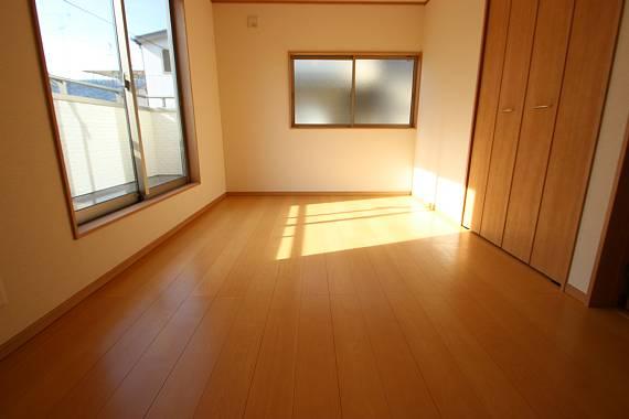 Non-living room. 6 Pledge over each room!