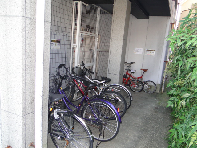 Other common areas. Bicycle parking lot for tenants