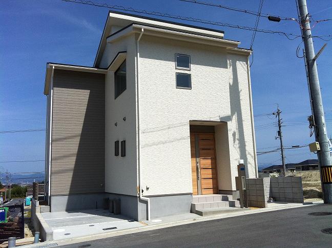 Local appearance photo. No. 5 areas Please your visit to the model house!