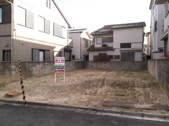 Local land photo. Land area 130.41 sq m (about 39.4 square meters) there. 