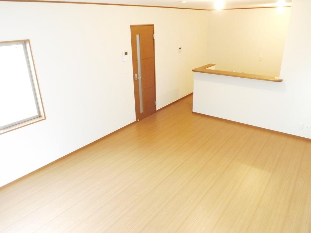 Same specifications photos (living). Same specifications photos (living) Unnecessary and easy care wax!