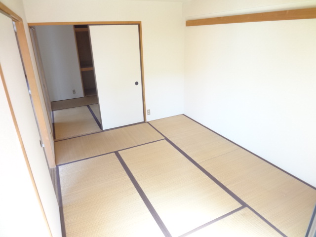 Living and room. Is a Japanese-style room