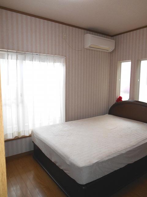 Non-living room. Western style room.