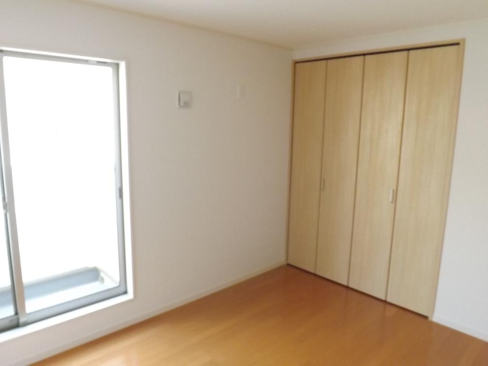 Same specifications photos (Other introspection). Same specifications photos (Western-style)