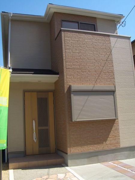 Local appearance photo