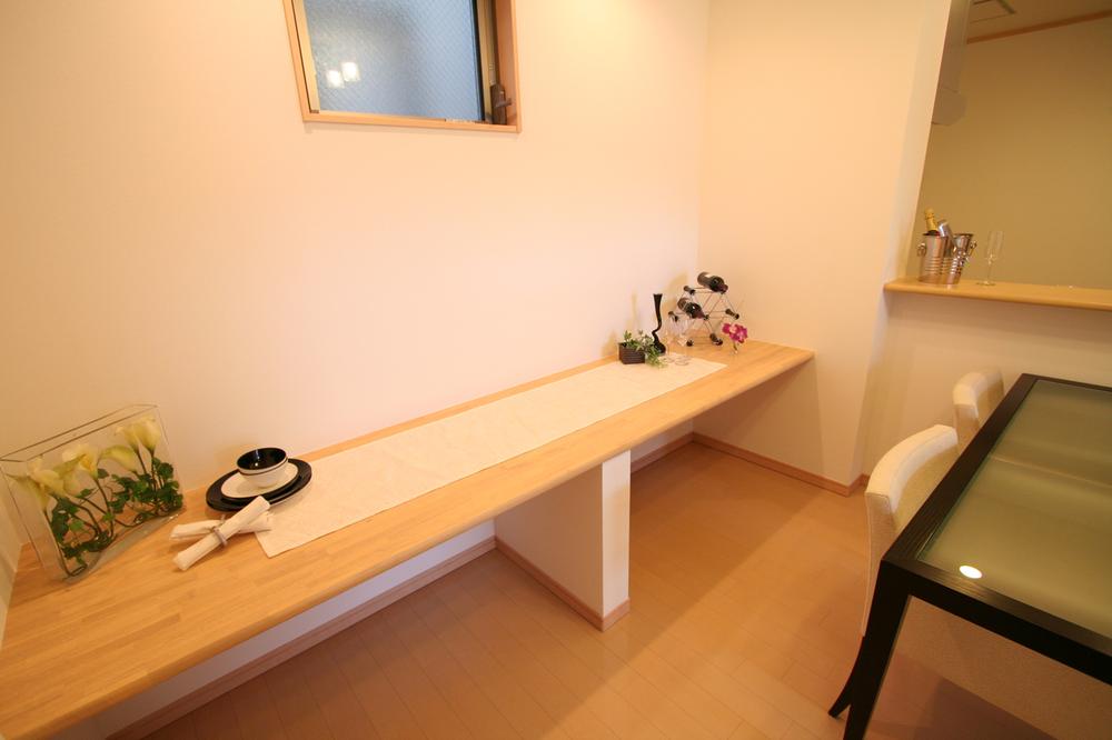 Other. <Model house ・ Mrs. counter> learning space and family of personal computer for children ・ corner, Installed Mrs. counter where you can use it as a space for the hobby of mom. Indoor (February 2012) Shooting