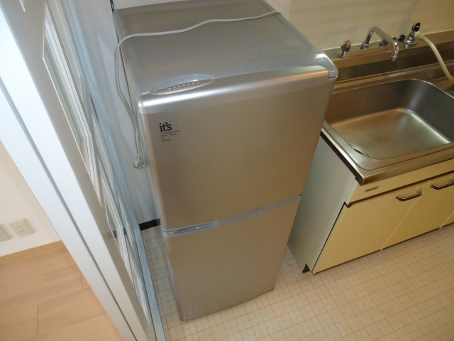 Other Equipment. Fridge