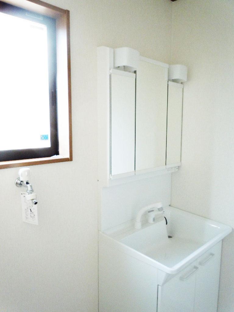 Same specifications photos (Other introspection). Wash room (the company example of construction photos)