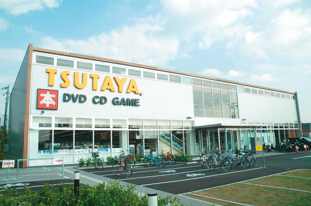Other Environmental Photo. Open from at 720m 9 until midnight 2:00 to TSUTAYA. I'm happy because it is business abruptly until late even when the movie I wanted to watch. Also books and games