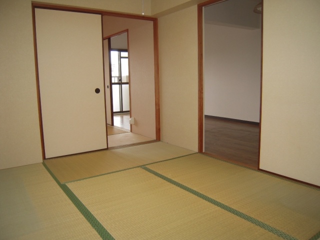 Other room space