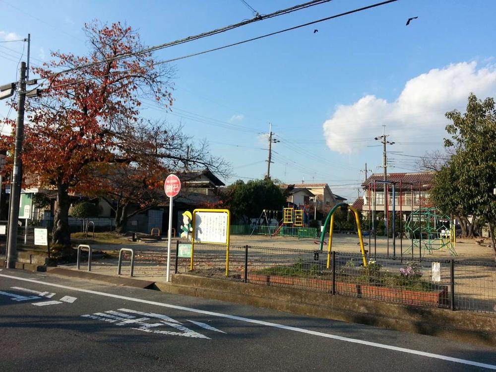 park. Ayukawa 50m until the first children's amusement park