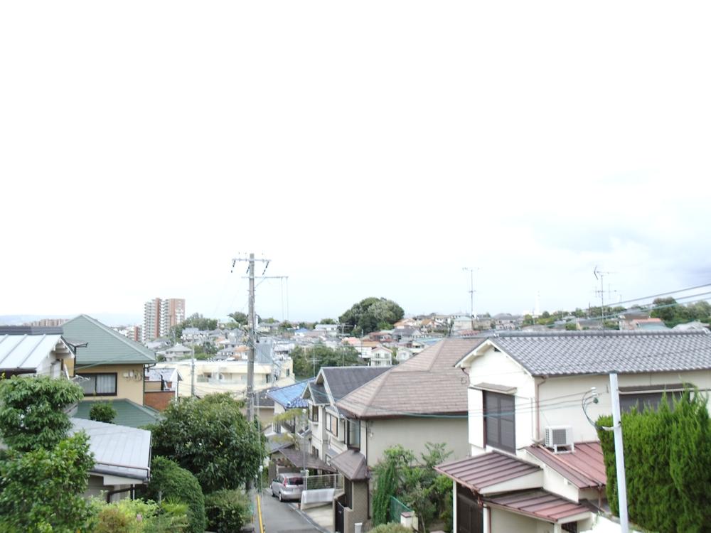 View photos from the dwelling unit. View from local (September 2013) Shooting