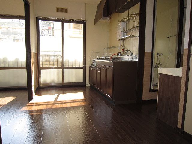 Living and room