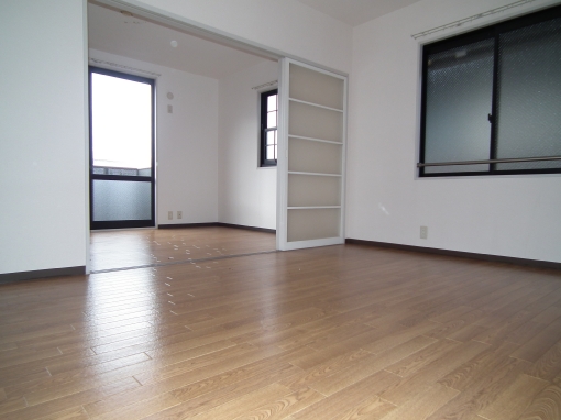 Living and room
