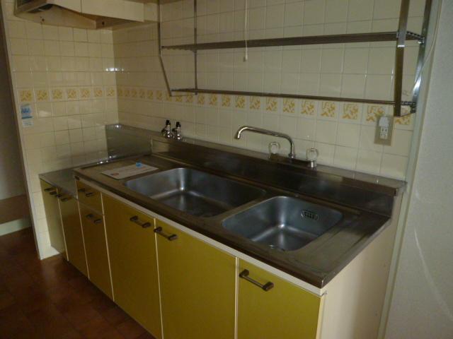 Kitchen. Kitchen