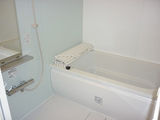 Bath. Add cooked ・ With bathroom dryer