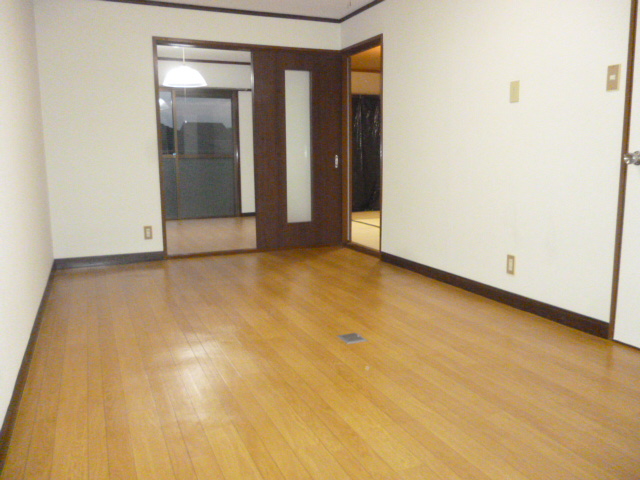 Living and room