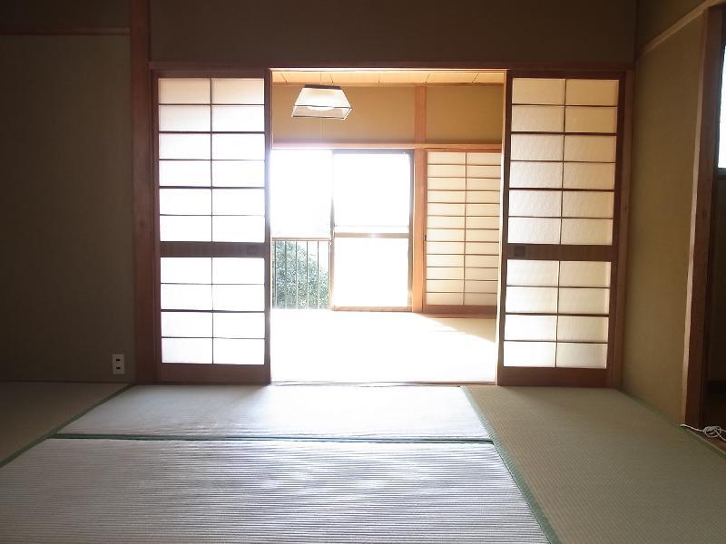 Living and room. Second floor Japanese-style room