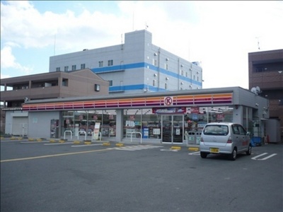 Convenience store. 651m to Circle K Shimaten (convenience store)