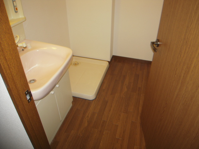 Washroom. Washroom