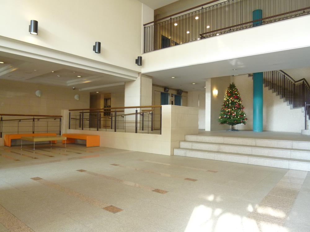 Entrance. Main entrance hall