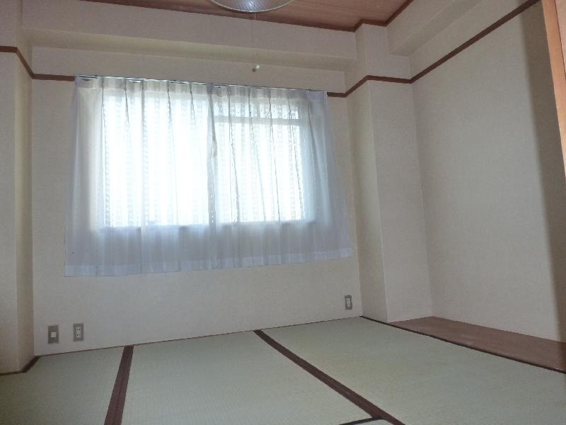 Other room space. Japanese style room