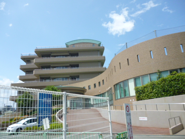 Hospital. Social welfare corporation Onshizaidan Osaka Saiseikai Ibaraki Hospital (hospital) to 400m