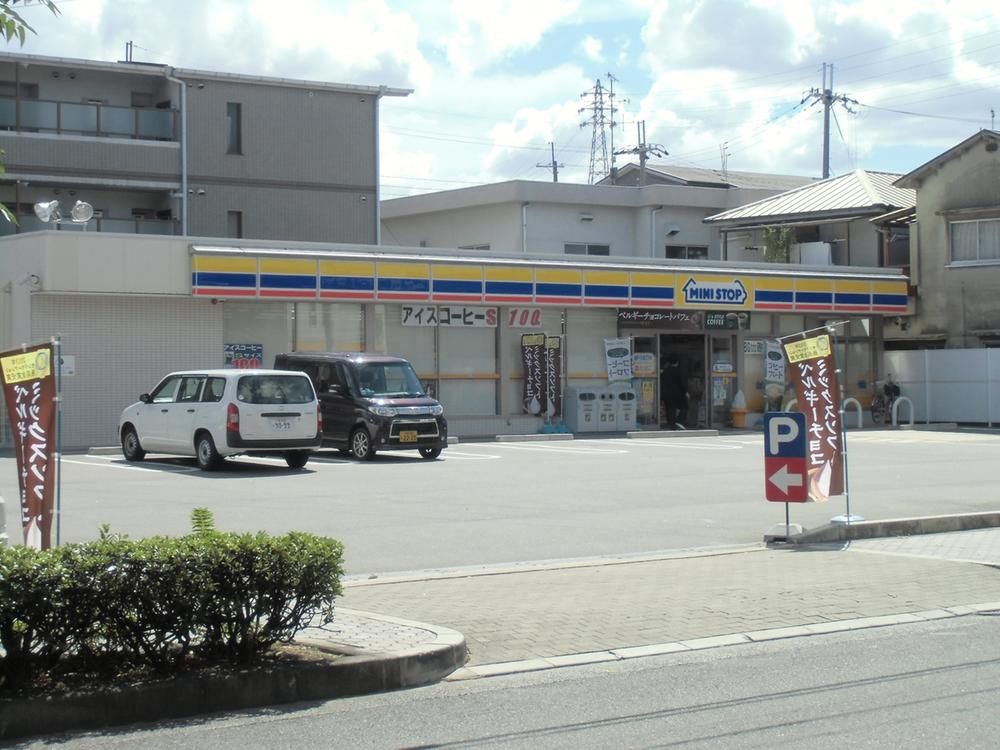 Convenience store. MINISTOP Ibaraki Masago 752m to shop