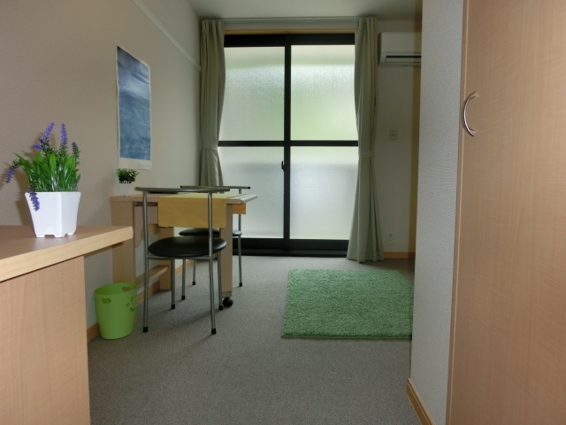 Living and room