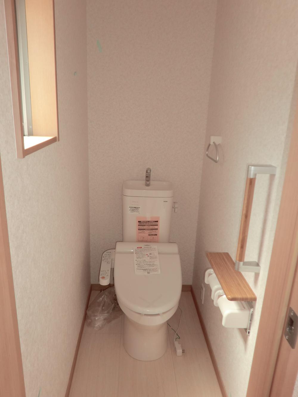 Toilet. Toilet (Washlet heating toilet seat)