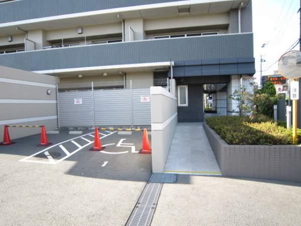 Other common areas. Wheelchair slope