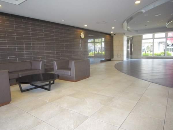 lobby. Corresponding to a sudden visitor easy to lobby