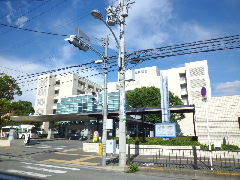 Hospital. 976m up to municipal Ikeda hospital