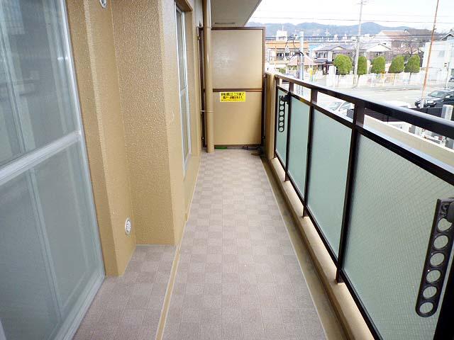 Balcony. Indoor (12 May 2013) Shooting