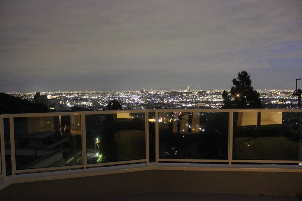 Balcony. every day, This night scene will be watching! Local (12 May 2013) Shooting