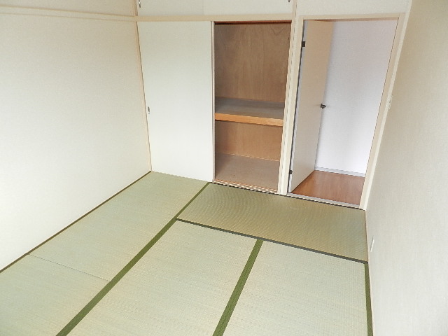 Living and room. Settle down Japanese-style room