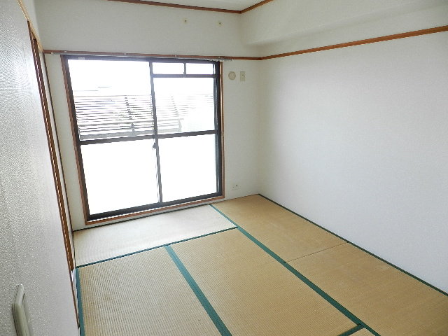 Other room space. Japanese style room