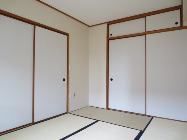 Living and room. Indoor photos posted of the same type